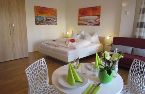 AMENITY-Garden-Apartments - Photo 3