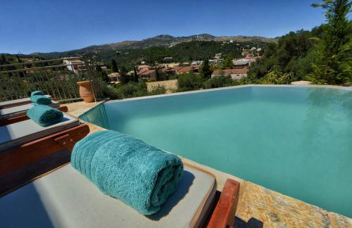 The Cassius Hill House - Photo 27