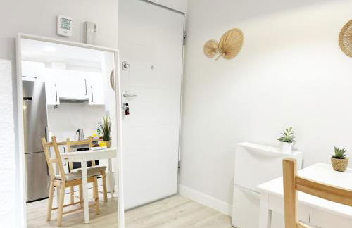 Rastro, Plaza Mayor and Madrid Río - Photo 31