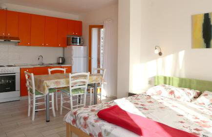 Apartments Laura - Photo 11