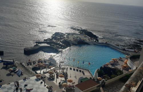 Beautiful oceanfront studio with private parking - Foto 28