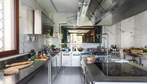 Villa Tamburina by Palazzo di Varignana - Photo 4