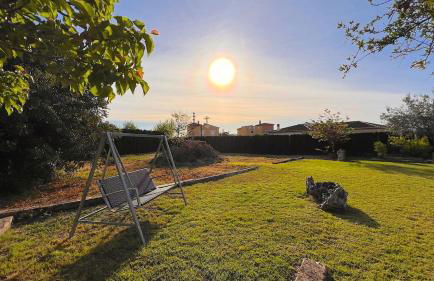 Pet friendly villa 10 minutes from the beach - Photo 4