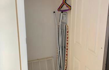 3 bedrooms house with free parking in a quiet area - Photo 19