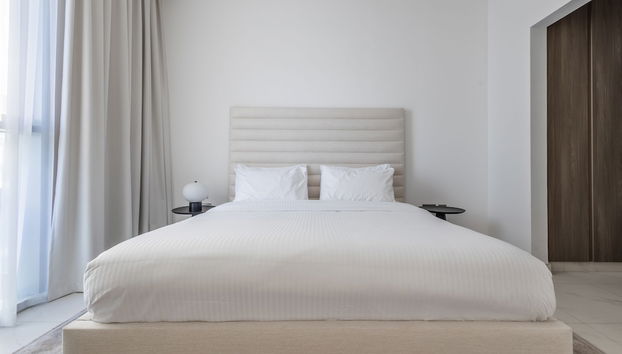 SuperHost - Serene 1BR in District One With Artificial Beach - Foto 5, Habitación