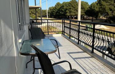 Ourania Apartments - Photo 8