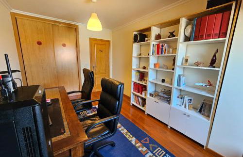 Lujo y vistas panorámicas en primera línea de mar - Foto 40