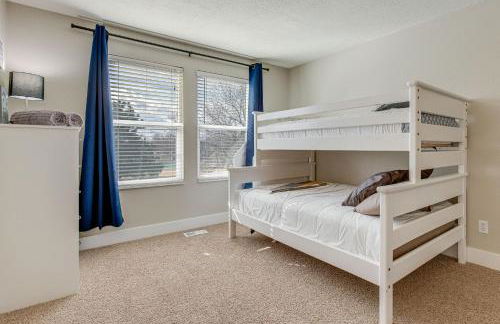 6 Mi to Dtwn Arvada Home with Hot Tub and Yard - Foto 19