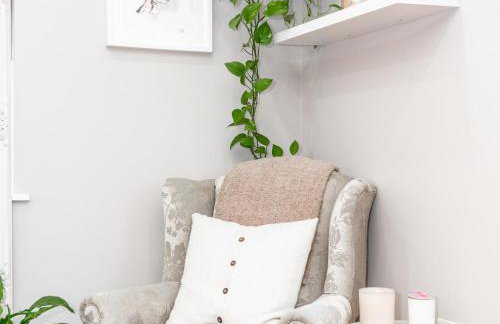 Amazing Lovely 1BDR Apartment, South London - Photo 19