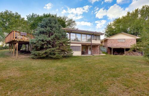 Fort Calhoun Home with Screened Porch and Playground! - Foto 19