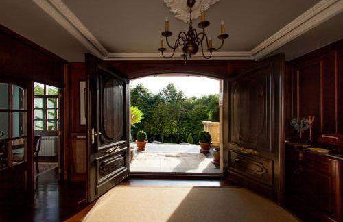 Family Home in Oiartzun with Mountain View - Foto 3