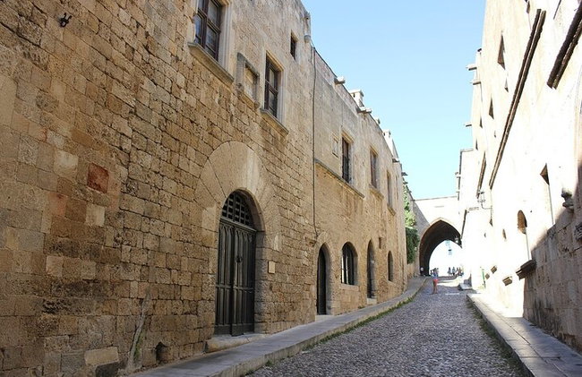 Visita guiada privada de día completo por la ciudad y tiempo libre en la playa en Grecia - Foto 2