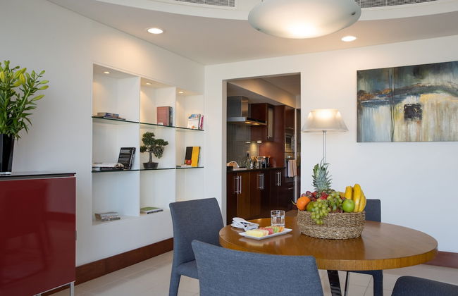 Jumeirah Living - World Trade Centre - Photo 7