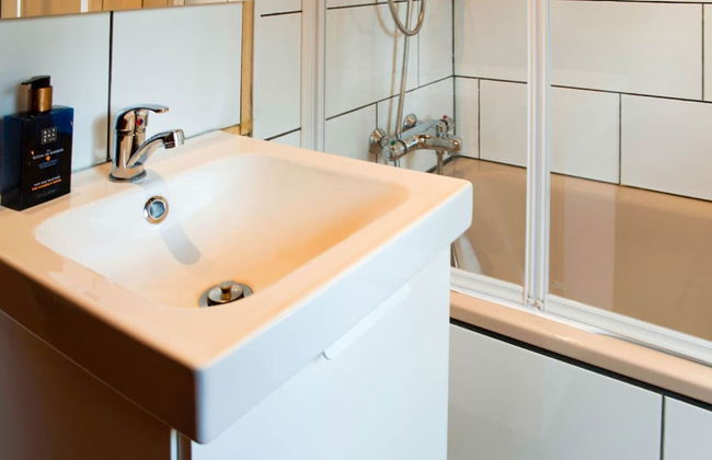 Peaceful Retreat With Sauna - Photo 17