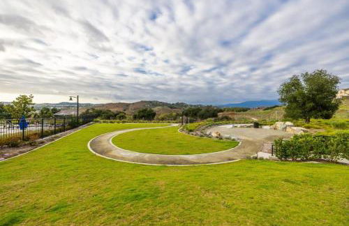 Marbella Lane - Elegant 5BR Home Rancho Mission - Photo 46