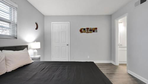 Groovy 1BD near Duke, Downtown, and DPAC - Foto 4