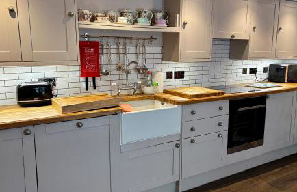 Ashleigh Buxton - Foto 28