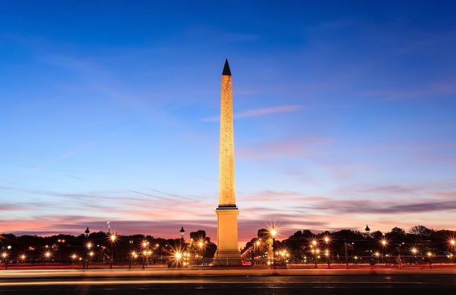 Luxury 2 Bedroom Duplex - Beautiful Monument View - Photo 41