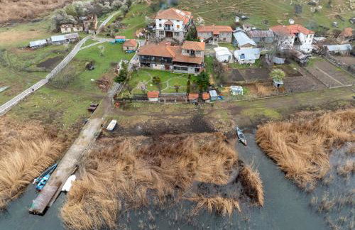 Prespes Lake View Family Apartment - Photo 30