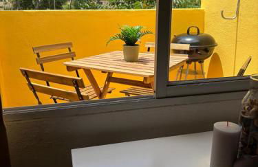 Terrace Charming Century Apartment - Photo 11