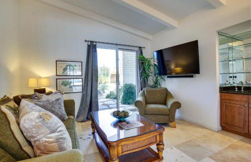 55 and Indian Wells Retreat Private Pool and Spa! - Foto 6