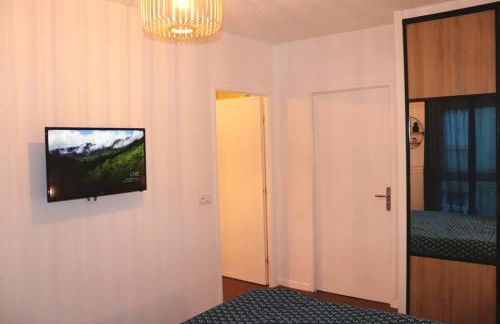 Les cèdres -Tram A 50 mètres, Bordeaux à 5 minutes, parking - Foto 15