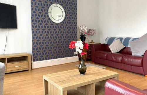 Eden Stay 5 Bedroom House - Foto 7