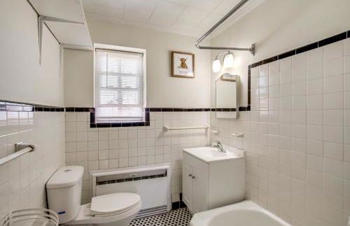 Cambridge Apt in Walkable Neighborhood - Photo 16