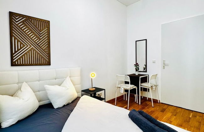 Comfy 4BR 10 Min Transport to Stadthalle - Photo 26