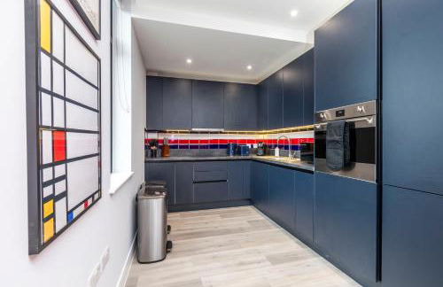 Palm Tree House Apartments - Photo 58