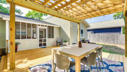 Oak Island Cottage Minutes to Long Beach! - Foto 3