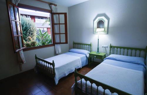 Chalet con piscina y 2000 m de jardín - Foto 15