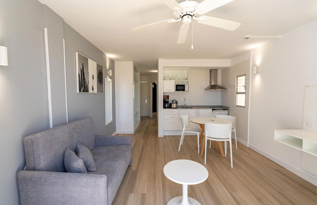 Coral California - Photo 23