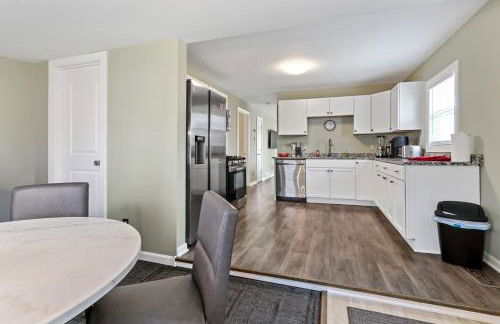 Cozy Home In Lake Geneva WI Area by David Rigney Real Estate Solutions - Foto 15