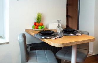 PS120 EGR Business & City Stay WLAN, Gartenblick, Nähe Aachen, ideal für Businessaufenthalt & Städtetrip - Foto 8