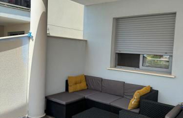 Apartamento con 2 habitaciones y garaje - Photo 10