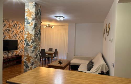 VUT EL PARQUE - aparcamiento GRATIS - Foto 2