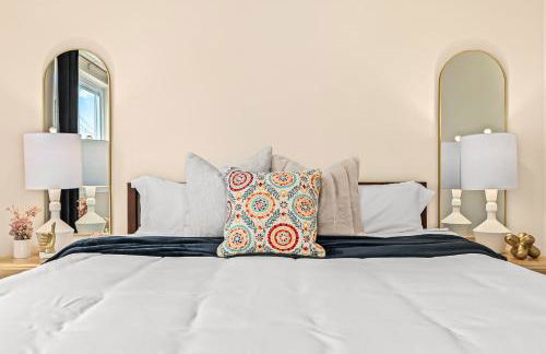 New! Cozy Upper 1BR Flat near Downtown Roseville - Foto 9