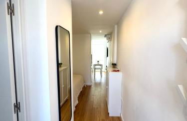 Modern apartment with pool and balcony - Foto 5