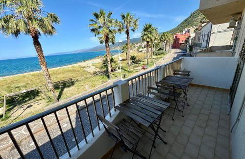 Caronì - Casa Sul Mare - Foto 6