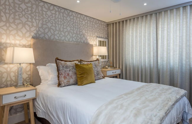 Stylish Secure Camps Bay Holiday Apartment 9 Nautica - Foto 15