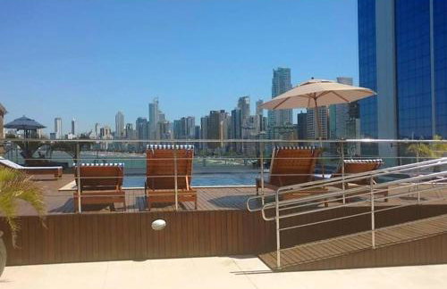 Frente Mar com Piscina, Garagem e Vista Linda - Foto 41