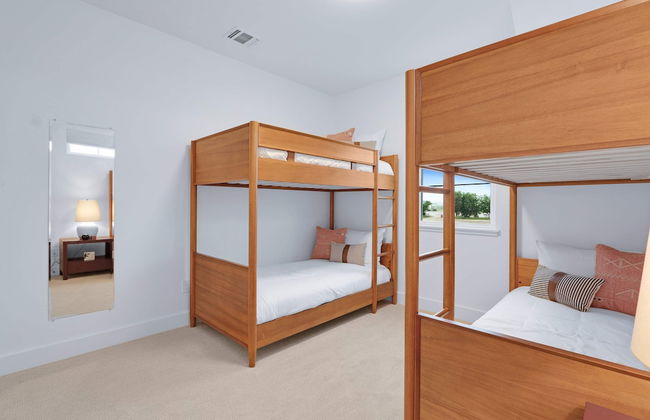 Chic Modern Farm Haus - Minutes to Everything - Foto 4