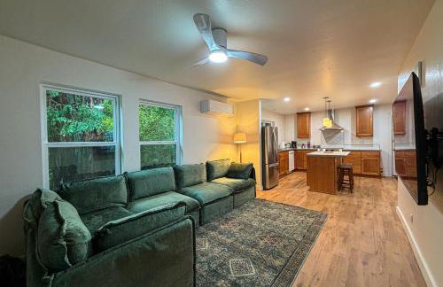 The Magnolia Meadow Retreat - Photo 1