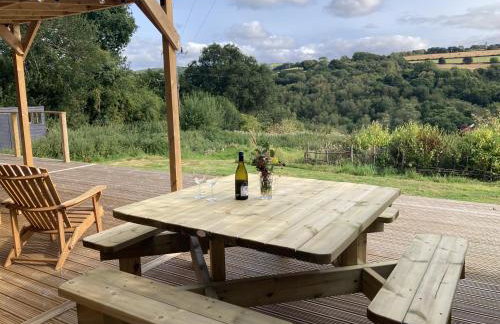 Treovis Farm - Photo 2