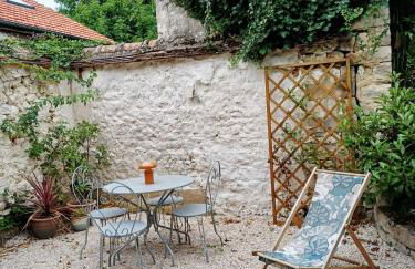 Petite maison cosy à Moret-sur-Loing, cour privée - Foto 15