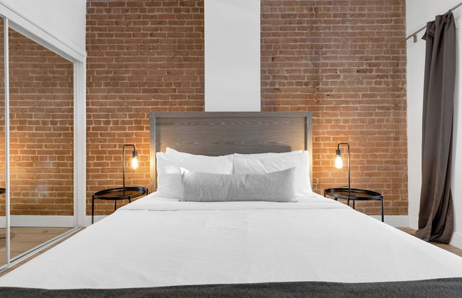 Liv MTL - Downtown - Photo 8