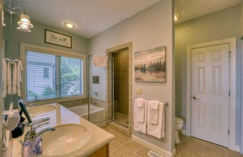 Bucket List Views Sugar Mountain Private Condo - 2bed, 2bath, Sleeps 6, Panoramic Views of Mountains from Large Deck, Short Drive to Shopping, Restaurants, Cafes & Banner Elk Town - Foto 34