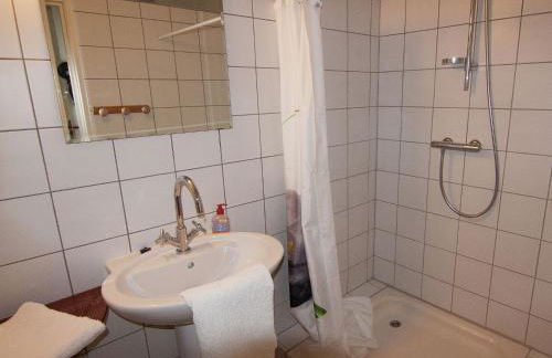 Cottage in France with Covered Terrace - Foto 23