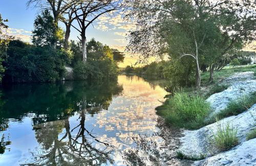 River Access at Blanco River, Charming Big Cottage - Foto 29